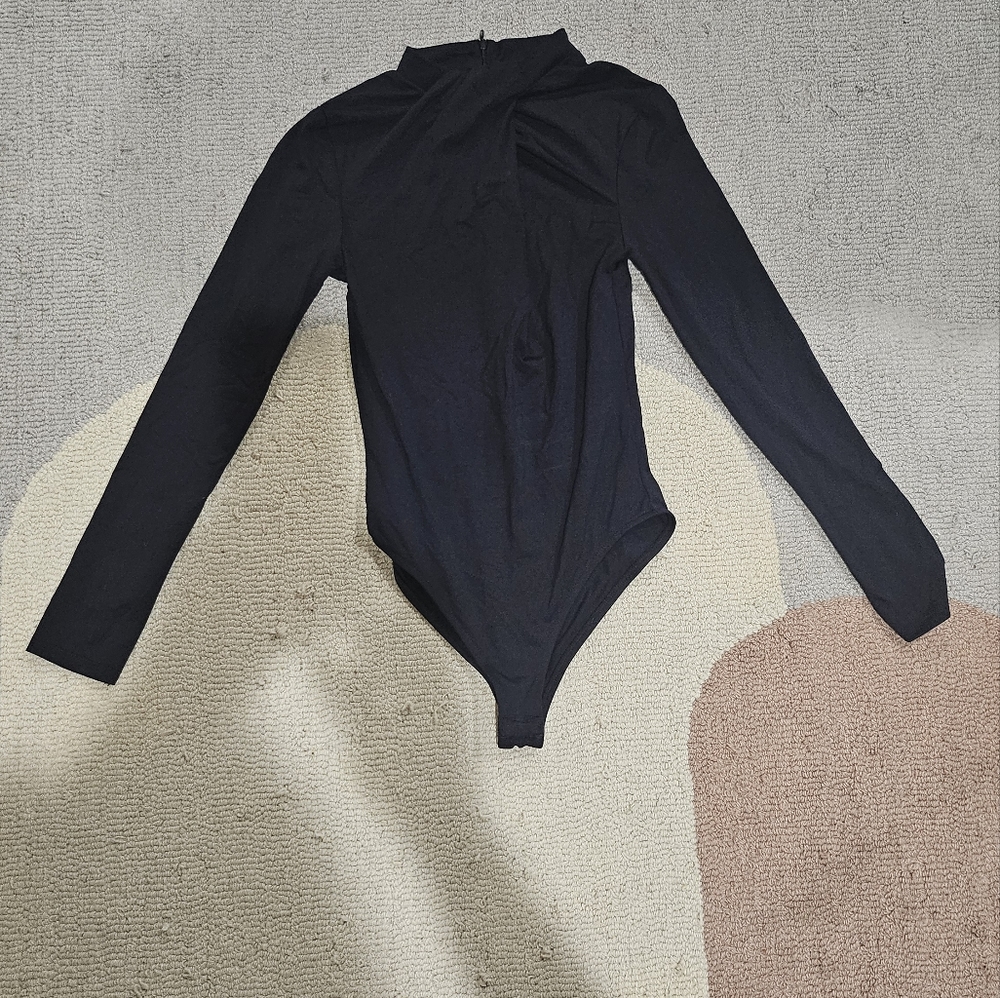 Women's Ribbon Navy Top with Stretch